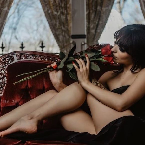 Meet your Posher, A - Picture 1 of 1